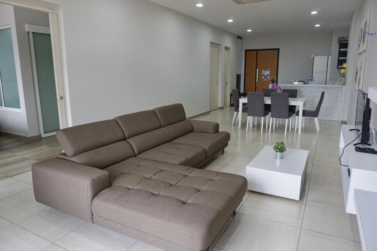 Pm Octagon Ipoh Suites & Apartment 1 Exteriör bild